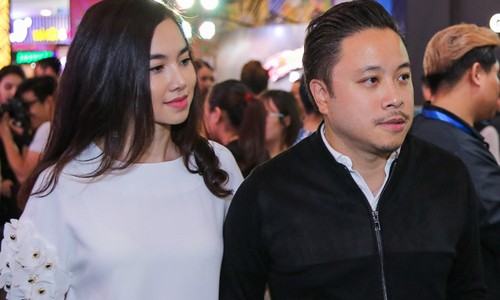 Đinh Ngọc Diệp kết hôn cùng đạo diễn tên tuổi Victor Vũ và cũng trở thành cánh tay đắc lực giúp chồng trong công việc làm phim.