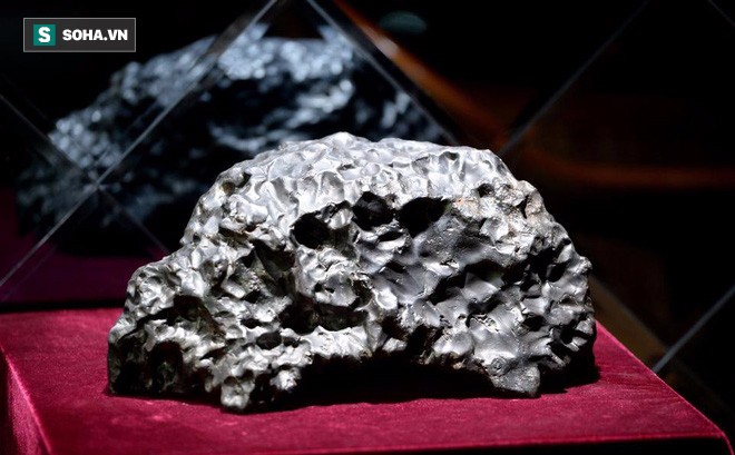 Người cổ đại chế tạo vũ khí, vật dụng bằng sắt có trong thiên thạch rơi xuống Trái Đất. Ảnh: Getty Images