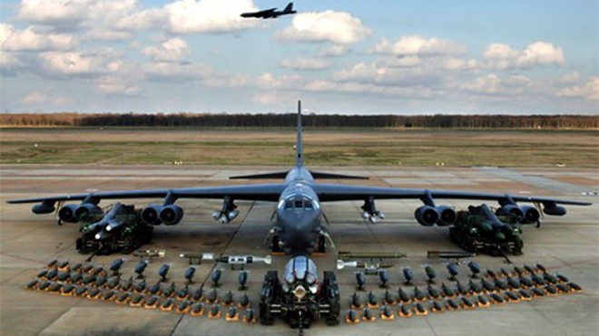  Máy bay ném bom chiến lược B-52 có khả năng mang theo khối lượng vũ khí "khổng lồ".