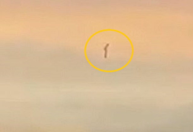 Phát hiện UFO trên bầu trời Mexico?