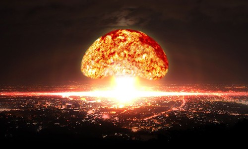 Một tên lửa hạt nhân có thể gây thiệt hại nặng nề cho thành phố lớn. Ảnh minh họa: QZ.