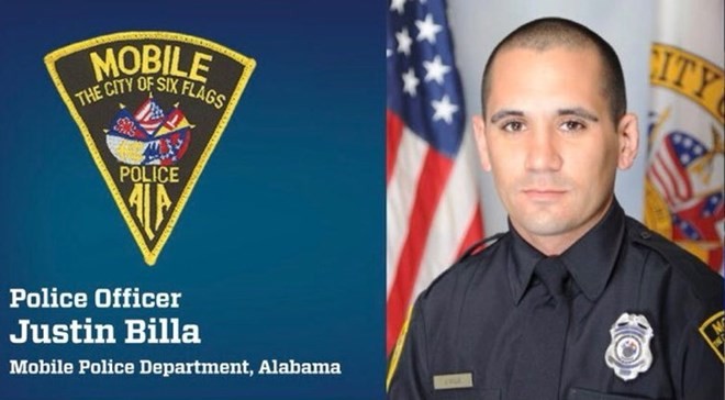 Sỹ quan cảnh sát Justin Billa, thuộc Sở Cảnh sát Mobile. (Nguồn: twitter.com/NYPD30Pct)