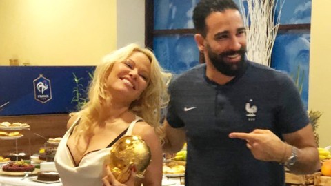 'Thần tài' tuyển Pháp không nỡ cắt râu sau World Cup