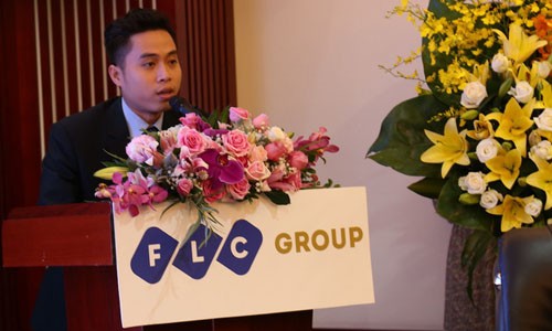 Ông Nguyễn Văn Hậu - TGĐ Công ty CP BĐS Asian Holding phát biểu tại buổi lễ Asian Holding và FLC Group hợp tác phát triển kinh doanh độc quyền dự án FLC Crown Villa