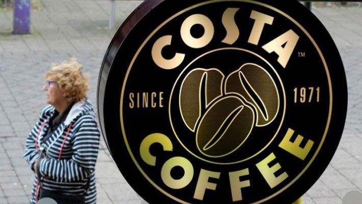 Coca-Cola sẽ trở thành chủ nhân mới của khoảng 4.000 cửa hiệu Costa Coffee tại các thị trường như Anh, châu Âu và Trung Quốc - Ảnh: Reuters.