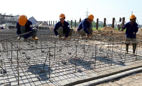 Các đơn vị khẩn trương thi công Dự án Trạm biến áp 220kV Quang Châu để hoàn tất việc đóng điện trong quý IV/2018