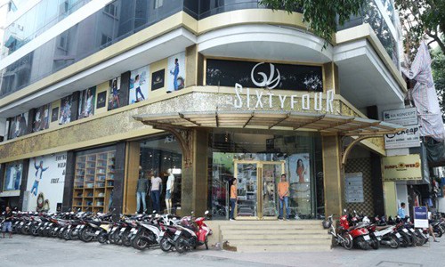 Cửa hàng chính của V-SIXTYFOUR tại số 9 Nguyễn Trãi, Quận 1, TP.HCM