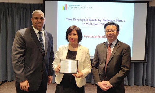 Vietcombank tiếp tục được The Asian Banker vinh danh
