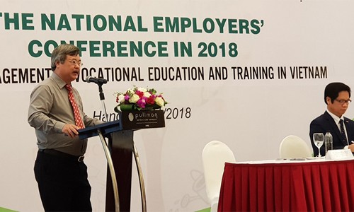 TS. Nguyễn Hồng Minh, Tổng Cục trưởng Tổng cục Giáo dục nghề nghiệp phát biểu tại Hội nghị