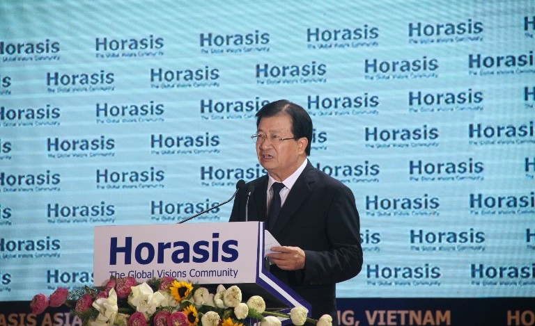 Phó Thủ tướng Trịnh Đình Dũng phát biểu tại buổi lễ