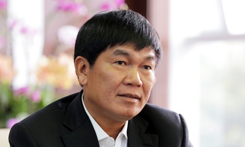 'Vua thép' Trần Đình Long ra khỏi danh sách tỷ phú của Forbes