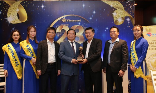 Vietravel lần thứ 2 nhận danh hiệu World’s Leading Group Tour Operator