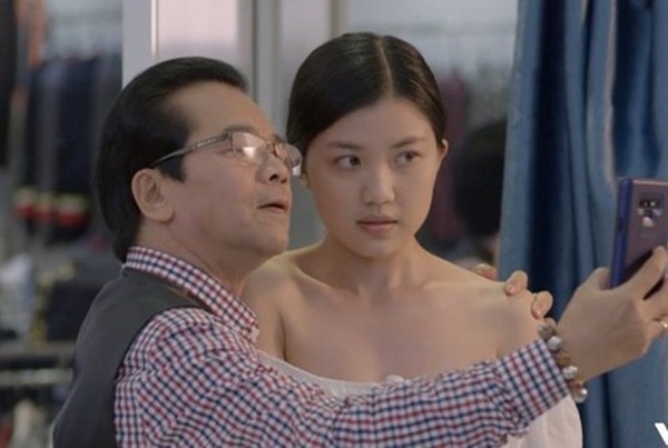 NSND Trần Nhượng không ngại đóng cảnh nhạy cảm với diễn viên 9X.