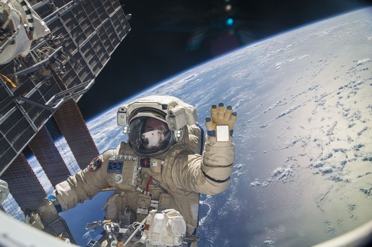 Một phi hành gia trên Trạm Vũ trụ Quốc tế ISS - ảnh: NASA