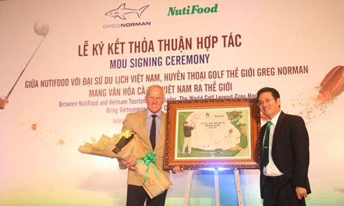 Nutifood hợp tác cùng huyền thoại Golf Greg Norman mang văn hóa Việt ra thế giới