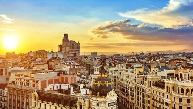 Vietravel giới thiệu nhiều điểm đến mới năm 2019 như Tây Ban Nha…