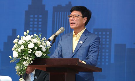 T.S Truong Anh Tuan - CTHĐQT Tập đoàn Hoàng Quân phát biểu tại Đại hội đồng cổ đông thường niên 2019