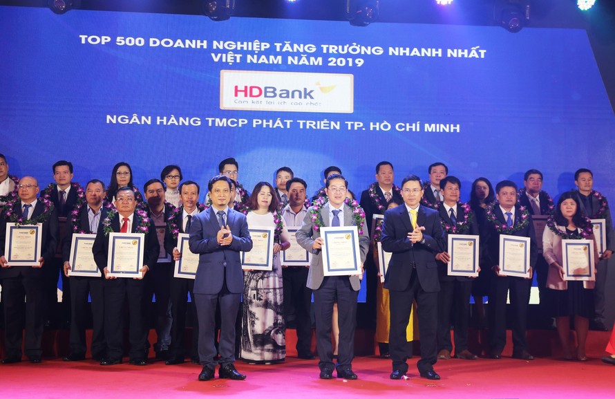 HDBank lọt Top 5 Ngân hàng có tốc độ tăng trưởng nhanh nhất năm 2019