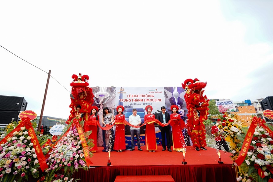 Lễ khai trương Trung Thành Limousine ngày 20/4/2019 tại Vân Đồn, Quảng Ninh