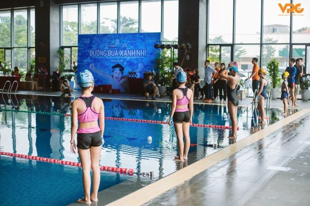 Nghệ An: Các “kình ngư” nhí háo hức chờ đón Giải bơi trong nhà lớn nhất năm