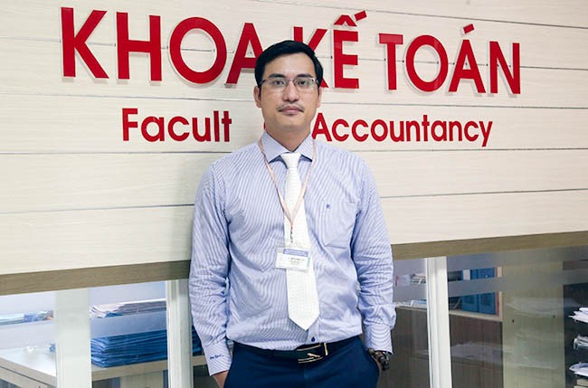 TS. Phan Thanh Hải - Trưởng Khoa Kế toán tại ĐH Duy Tân