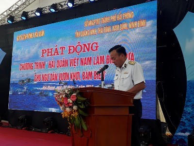Chuẩn Đô đốc Phạm Văn Quang, Chính ủy Bộ Tư lệnh Hải quân Vùng I phát biểu tại buổi lễ