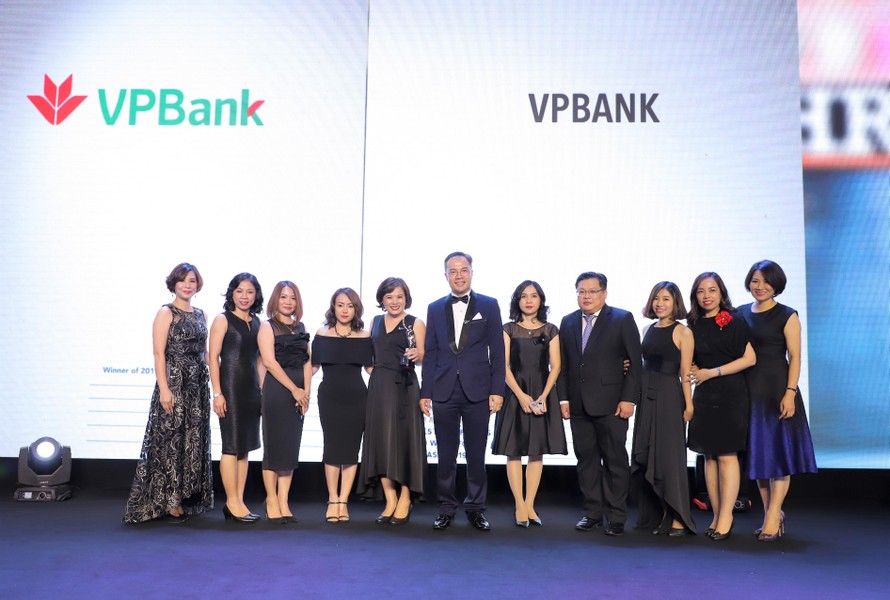 VPBank được vinh danh 'Nơi làm việc tốt nhất Châu Á'