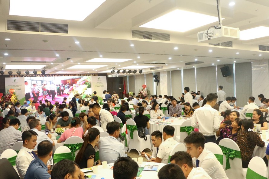 Hàng trăm khách tham dự sự kiện mở bán dự án Green Pearl Bắc Ninh