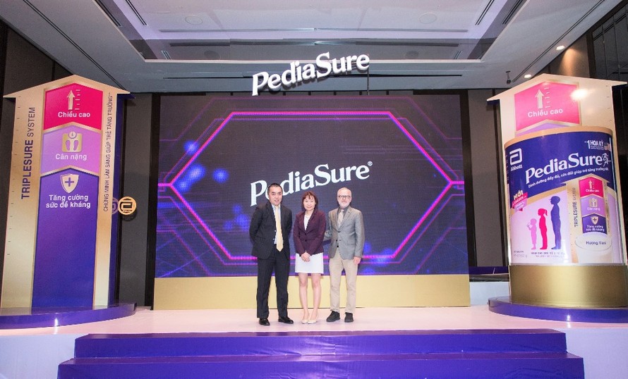 Việt Nam trở thành thị trường đầu tiên tại khu vực châu Á đón nhận sản phẩm PediaSure