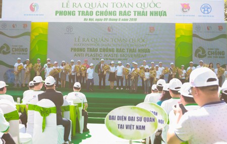 Toyota Việt Nam chung tay chống rác thải nhựa