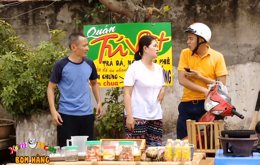 Phú Chim gặp vợ chồng Tú Vịt phản ánh bị “boom hàng”