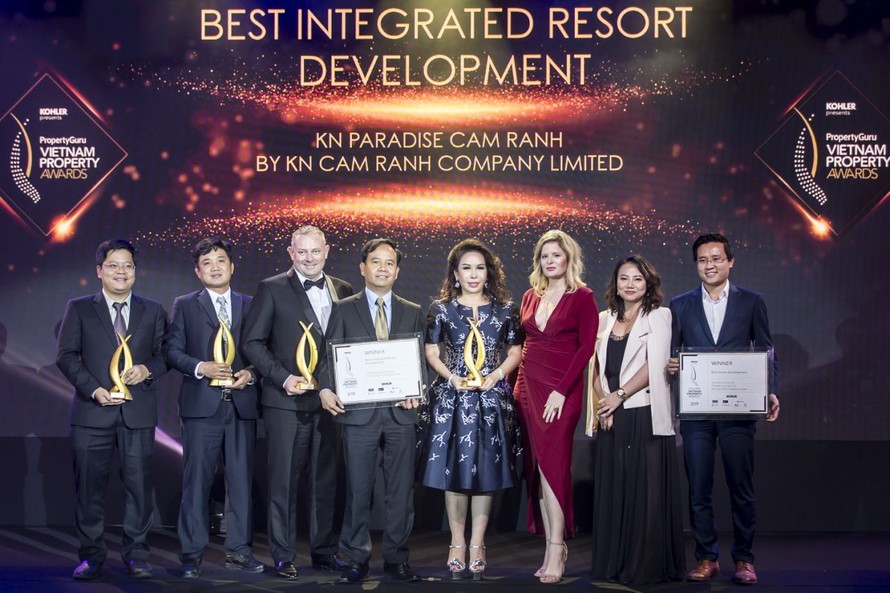Chủ đầu tư KN Cam Ranh nhận giải Best Integrated Resort