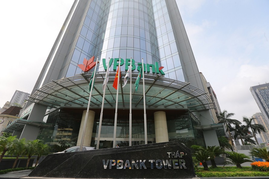 Bí mật đằng sau động thái cắt giảm hơn 2.300 nhân sự của VPBank