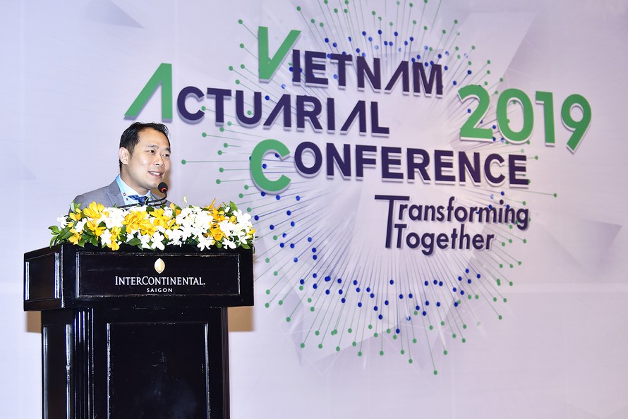 Ông Chun Nam Ng, Giám Đốc Tài Chính Manulife Việt Nam phát biểu tại Hội nghị.