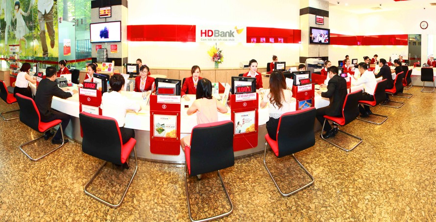 HDBank miễn giảm phí chuyển tiền cho doanh nghiệp và khách hàng cá nhân