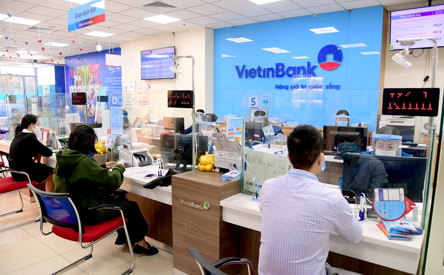 VietinBank tiếp tục hạ mạnh lãi suất cho vay, tung gói tín dụng lên tới 60.000 tỷ đồng hỗ trợ khách hàng bị ảnh hưởng bởi Covid-19