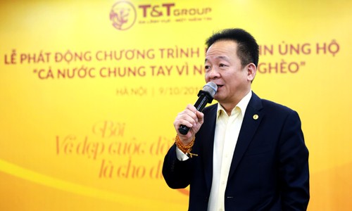 Chủ tịch HĐQT kiêm Tổng Giám đốc T&T Group Đỗ Quang Hiển trong buổi lễ phát động CBNV nhắn tin ủng hộ Vì người nghèo năm 2019 