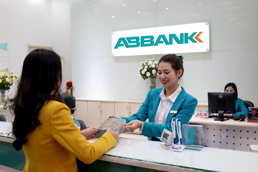 ABBANK tiếp tục giảm lãi suất gói vay cá nhân xuống còn từ 6,8%/năm 