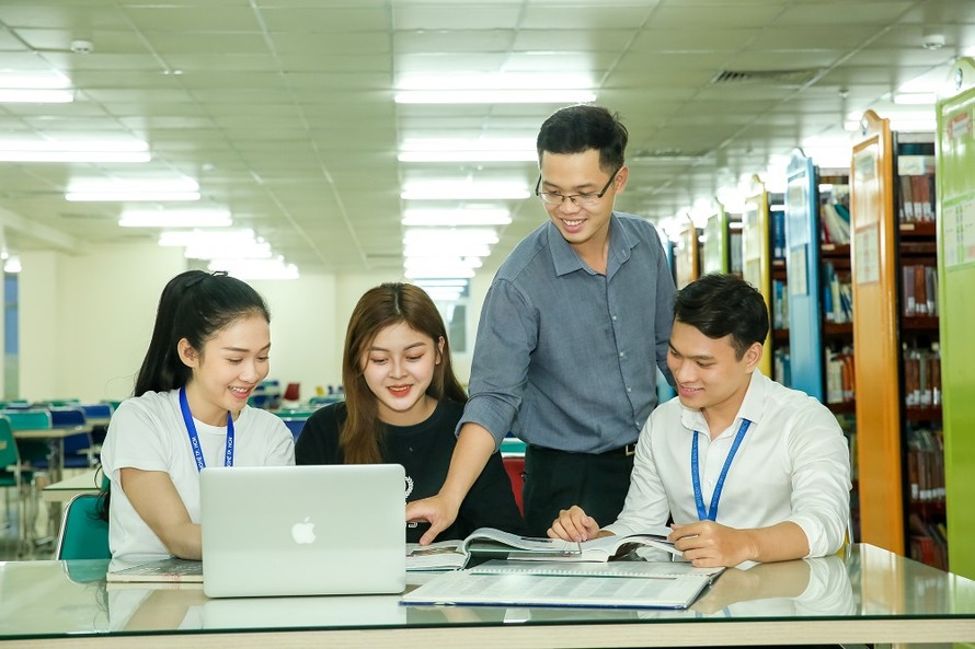 Chuẩn hóa nguồn nhân lực từ bậc đại học - yêu cầu bức thiết để đưa nền kinh tế Việt hội nhập