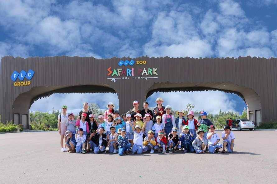 Mỗi năm FLC Zoo Safari đón hàng vạn du khách ghé thăm