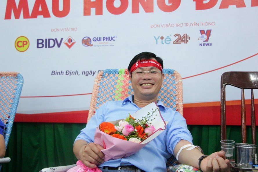 Anh Dương Thanh Đảo – Giám đốc marketing Công ty TNHH Sản xuất Thương mại Dịch vụ Qui Phúc hiến máu