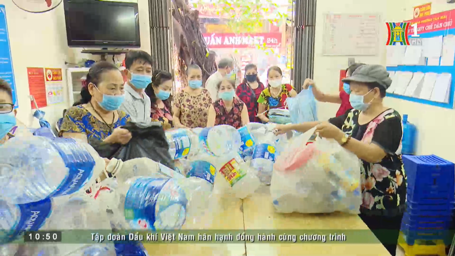 Phụ nữ thủ đô triển khai các mô hình chống rác thải nhựa vì một Việt Nam xanh