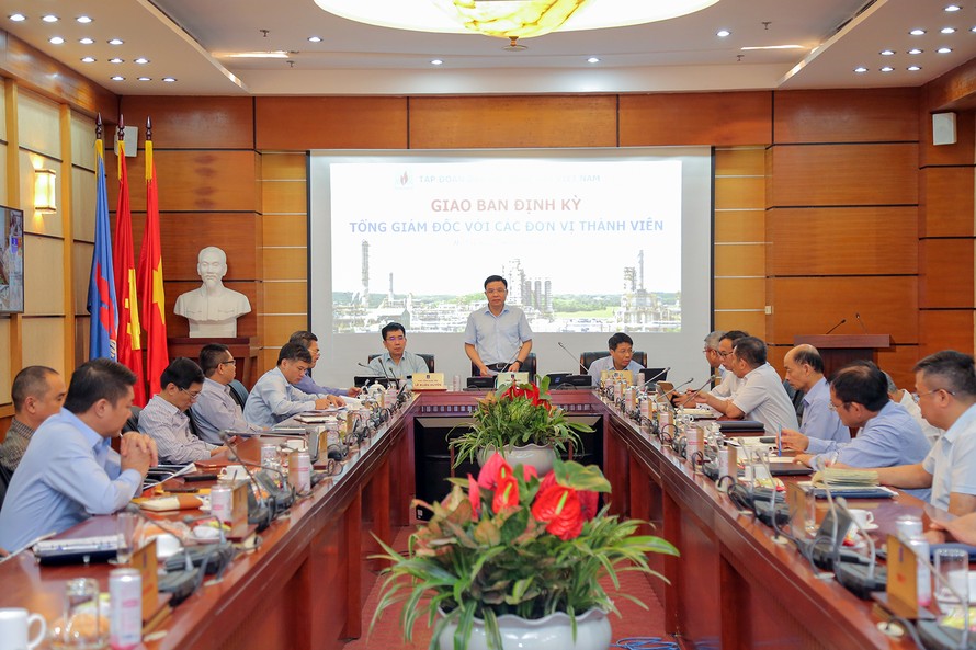 Tổng giám đốc PVN Lê Mạnh Hùng đã chủ trì cuộc họp trực tuyến về tình hình sản xuất, kinh doanh tháng 9 và 9 tháng đầu năm 2020