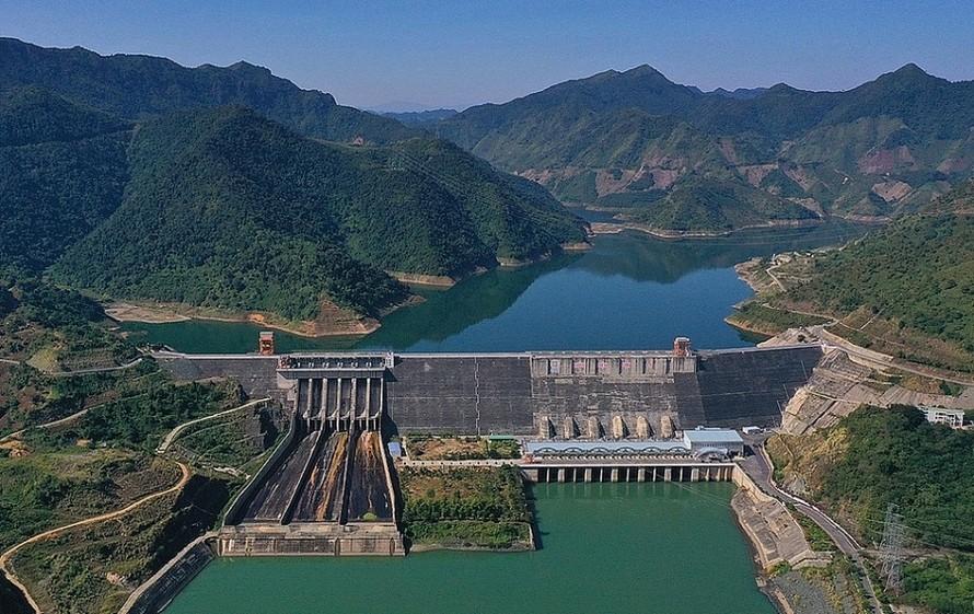 Thủy điện Sơn La cán mốc 100 tỷ kWh sau 10 năm vận hành