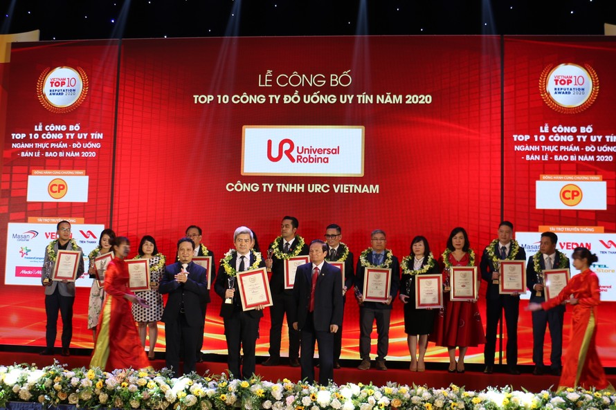 URC Việt Nam được vinh danh trong Top 10 công ty đồ uống uy tín nhất Việt Nam năm 2020