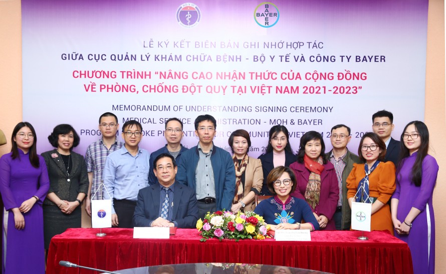 Bayer Việt Nam và Cục Quản lý Khám, chữa bệnh (QLKCB) ký Biên bản ghi nhớ xây dựng “Kênh thông tin điện tử Phòng chống đột quỵ dành cho người bệnh và cộng đồng giai đoạn 2021 - 2023”.