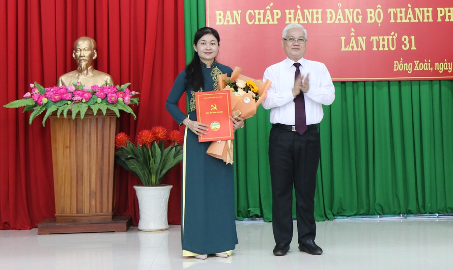 Bà Tôn Ngọc Hạnh, Giám đốc sở LTB&XH tỉnh Bình Phước được điều động làm Bí thư thành ủy Đồng Xoài