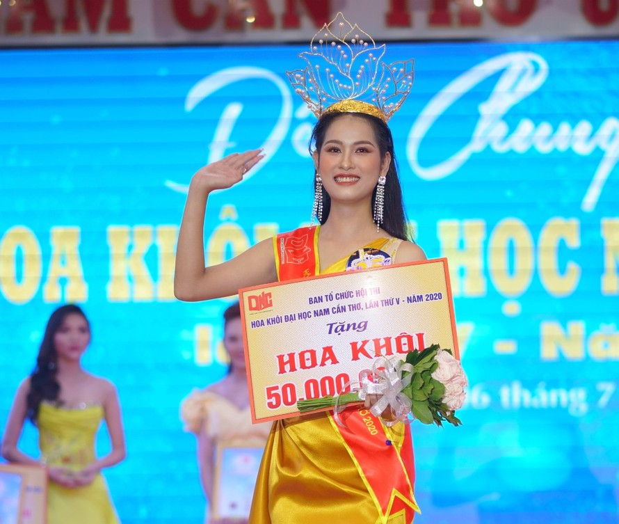 Hoa khôi ĐH Nam Cần Thơ thi Hoa hậu Việt Nam: Là sinh viên tiêu biểu, sắc vóc nóng bỏng