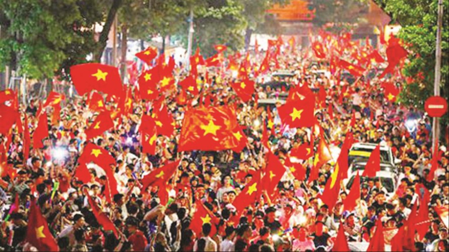 Người hâm mộ Việt Nam nổi tiếng cuồng nhiệt cùng bóng đá song việc đăng cai đồng tổ chức World Cup đòi hỏi rất nhiều yếu tố kinh tế, xã hội