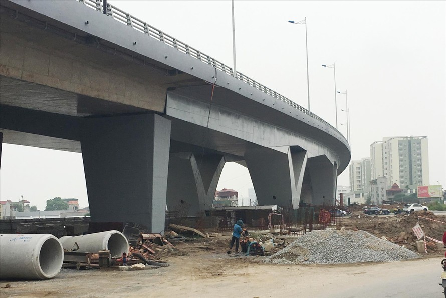 Dự án cầu vượt nút giao Long Biên, một trong các dự án BT Hà Nội đang bị dừng giao đất đối ứng Ảnh: A.Trọng